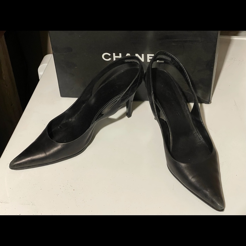 Used Chanel Slingback quilt logo heels 38 1/2